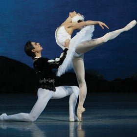 Swan Lake: The Royal Ballet